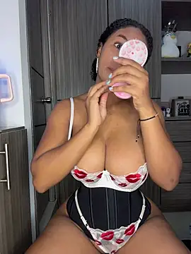 Mia sweet80 online show from 22, 10, 2025