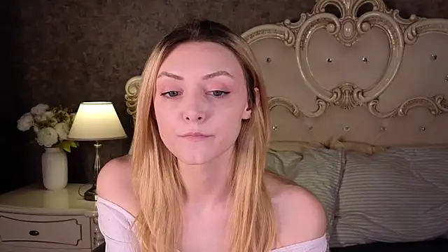 Snapshot of CindyFors chatting on 26, 9, 2025 CindyFors online show from 26, 9, 2025