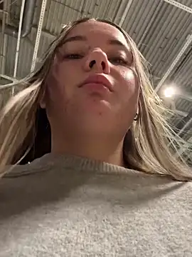 StephanieMur online show from 11, 10, 2025