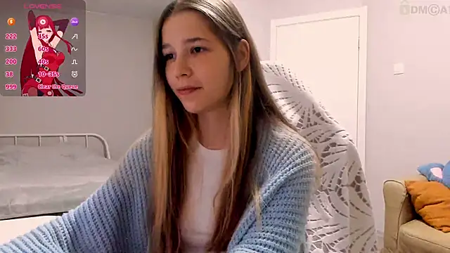 Snapshot of ValerieBubbles chatting on 12, 10, 2025 ValerieBubbles online show from 12, 10, 2025