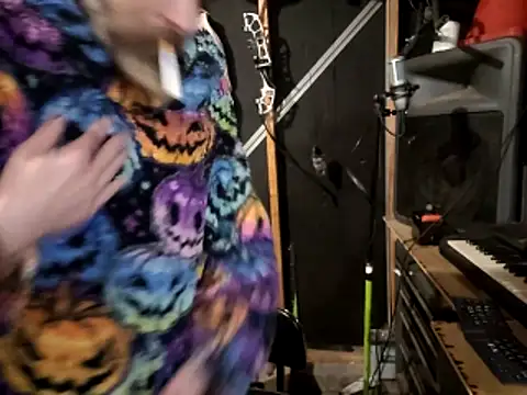 thejuicybacon online show from 28, 2, 2026