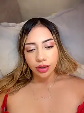 MissCat  online show from 1, 2, 2026