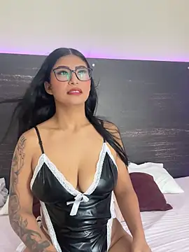 daphnevans online show from 10, 9, 2025