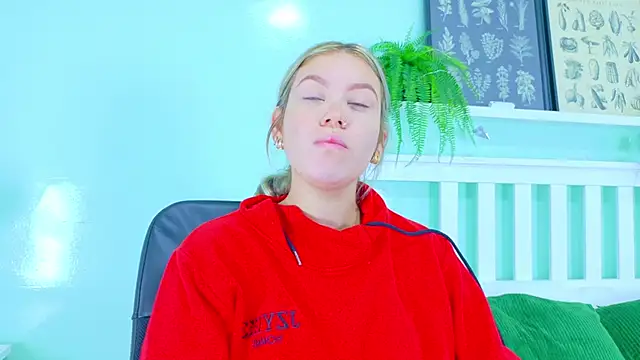 BelaMiller  online show from 4, 10, 2025