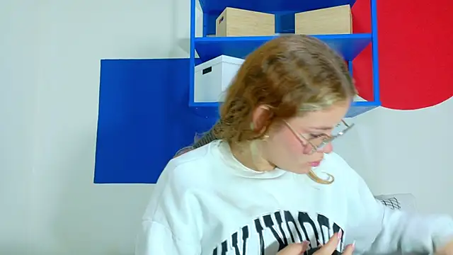 BelaMiller  online show from 13, 10, 2025