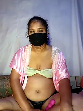 LushVamp online show from 18, 12, 2025