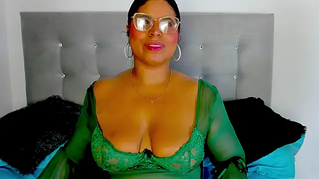 Snapshot of anna_sex_m chatting on 17, 7, 2026 anna sex m online show from 17, 7, 2026