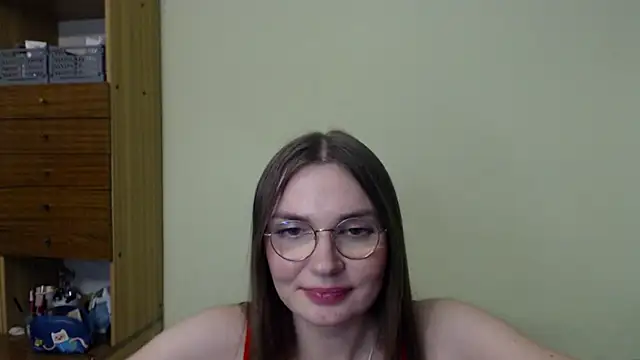 LooveELLYx online show from 18, 12, 2024