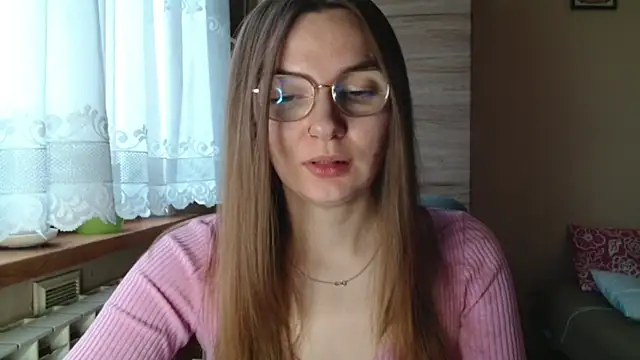 LooveELLYx online show from 15, 12, 2025