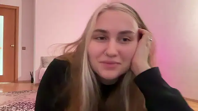 Snapshot of Crystal_Moonk chatting on 13, 9, 2025 Crystal Moonk online show from 13, 9, 2025
