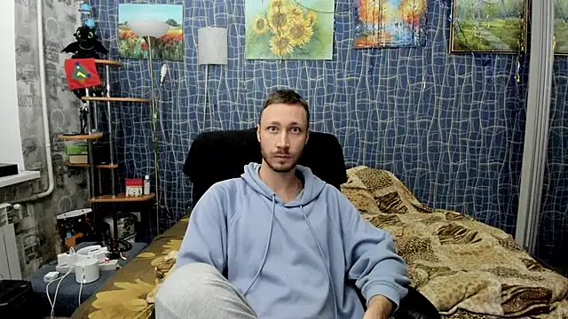 CuteBoy228 online show from 4, 2, 2026