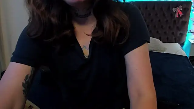 Snapshot of LilaVame chatting on 7, 10, 2025 LilaVame online show from 7, 10, 2025