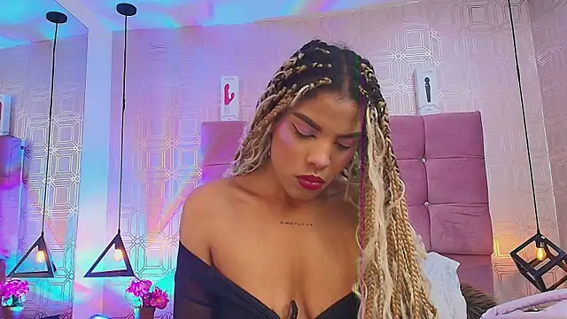 LexieBloom online show from 7, 10, 2025