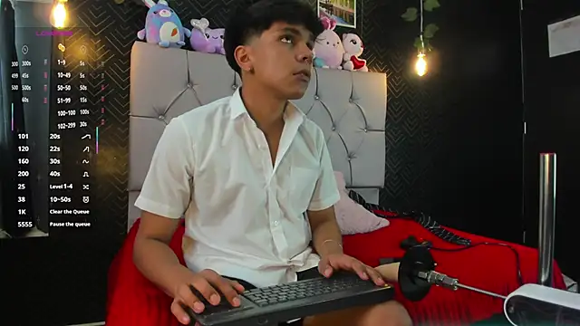 Thiago Kozak online show from 15, 9, 2025