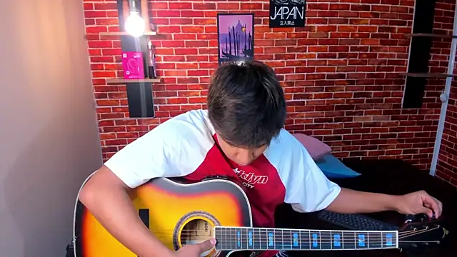 Snapshot of Thiago_Kozak chatting on 6, 6, 2026 Thiago Kozak online show from 6, 6, 2026