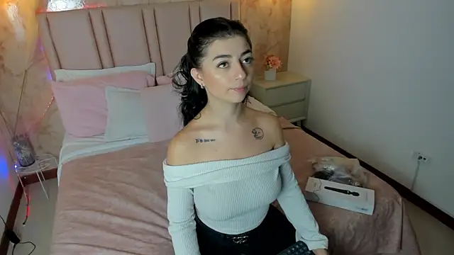 anntonella watson online show from 21, 10, 2025