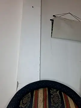 Hanna Kieran online show from 9, 11, 2025