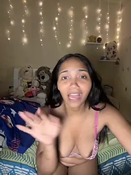 effie castroo online show from 10, 9, 2025