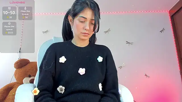 Snapshot of princessluna_19 chatting on 20, 9, 2025 princessluna 19 online show from 20, 9, 2025
