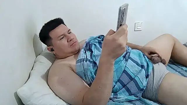 Snapshot of fuckynations chatting on 8, 7, 2026 fuckynations online show from 8, 7, 2026