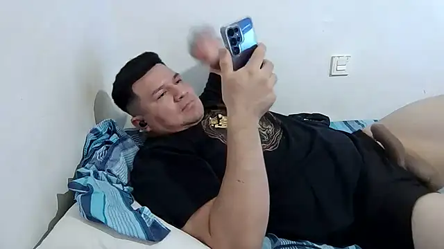 Snapshot of fuckynations chatting on 11, 7, 2026 fuckynations online show from 11, 7, 2026