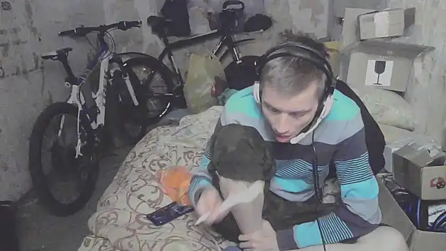 makarov1993 online show from 3, 10, 2025