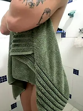 Snapshot of Casalmasc chatting on 11, 9, 2025 Casalmasc online show from 11, 9, 2025