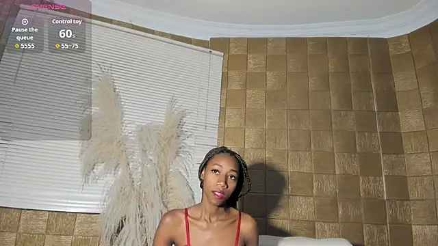 Snapshot of NathalyLeen chatting on 24, 4, 2026 NathalyLeen online show from 24, 4, 2026