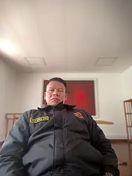 Manu0586 online show from 19, 9, 2025