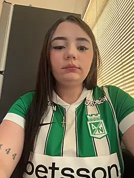 Valeria carter online show from 24, 4, 2026