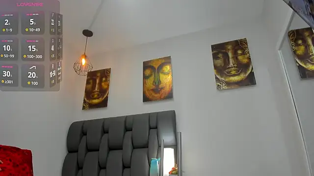 Emma HotLatina online show from 6, 1, 2026