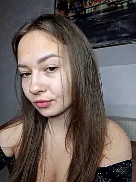 Olivia OliV online show from 17, 10, 2025