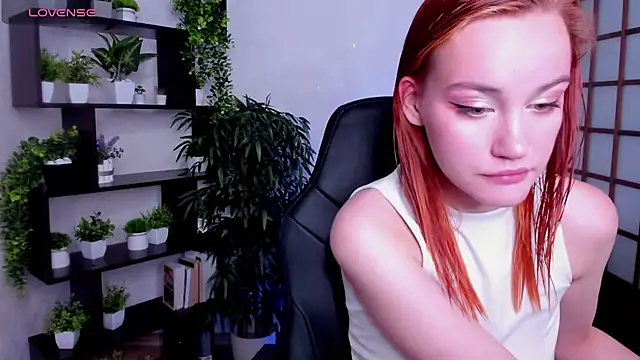 Ida FaneStain online show from 13, 9, 2025