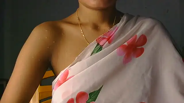 Snapshot of Aarti_misty71 chatting on 12, 7, 2026 Aarti misty71 online show from 12, 7, 2026