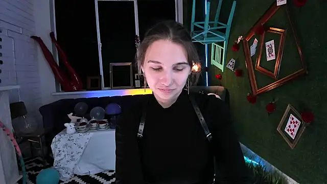 TessaMill online show from 26, 9, 2025