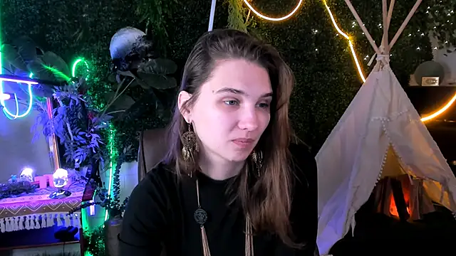 TessaMill online show from 3, 10, 2025