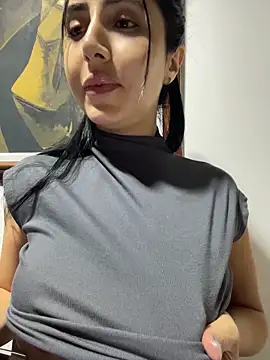 Snapshot of oh_nina chatting on 17, 6, 2026 oh nina online show from 17, 6, 2026