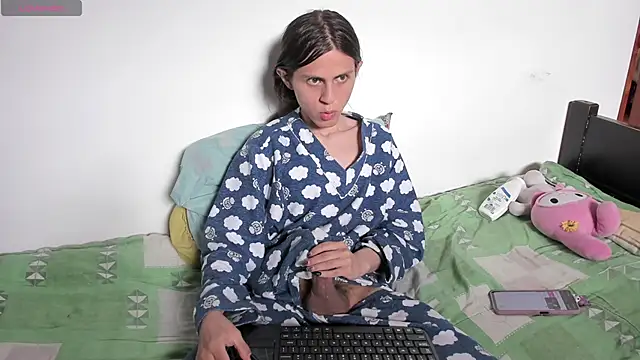 Petite-Goth online show from 15, 5, 2026