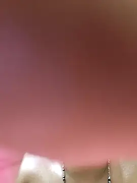 Hiroshi Shen online show from 28, 11, 2025