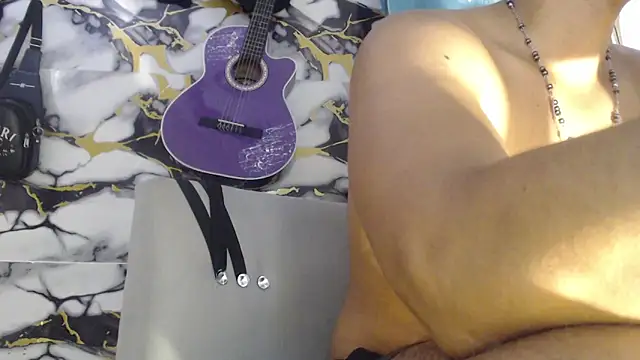 Hiroshi Shen online show from 28, 5, 2026