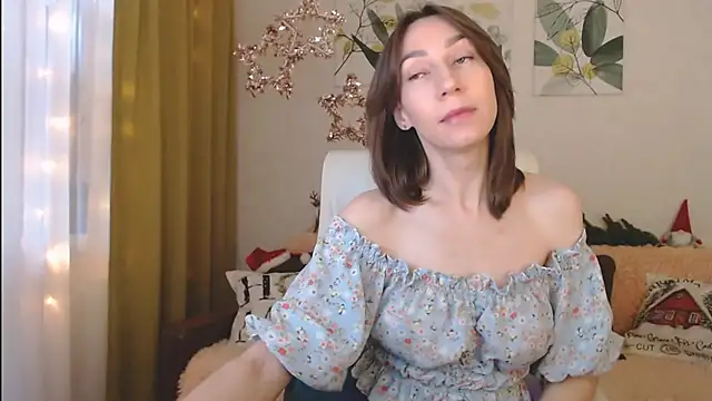 GoodGlamorGirl online show from 7, 1, 2025