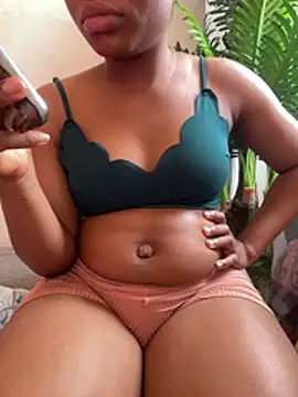 PrettyNina77 online show from 13, 3, 2026