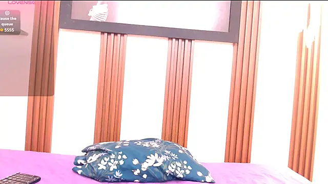 kimberly18cute online show from 22, 11, 2025