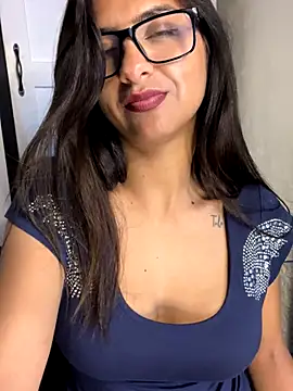 Snapshot of chicachocolate01 chatting on 11, 9, 2025 chicachocolate01 online show from 11, 9, 2025