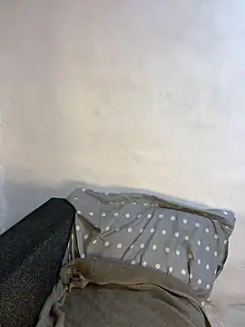 chicachocolate01 online show from 26, 10, 2025