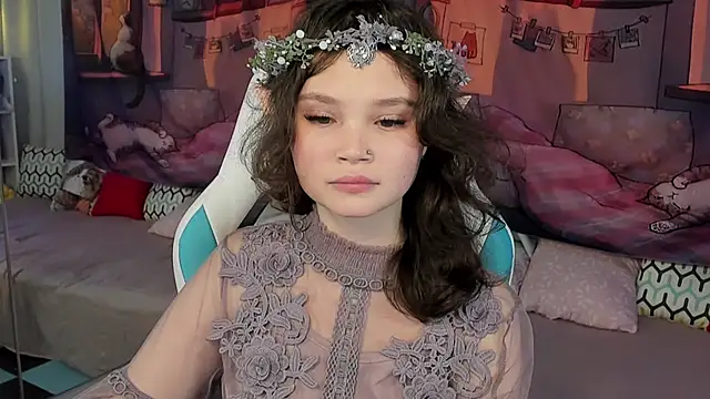 Snapshot of EmilyChaves chatting on 30, 10, 2025 EmilyChaves online show from 30, 10, 2025