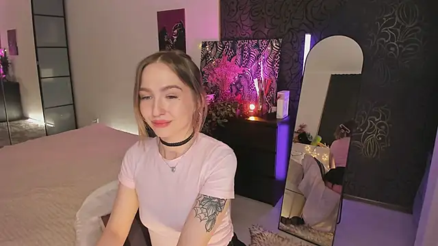 Annie Leone online show from 18, 4, 2026