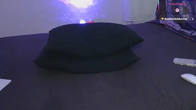 Snapshot of MrsNehir chatting on 13, 1, 2026 MrsNehir online show from 13, 1, 2026