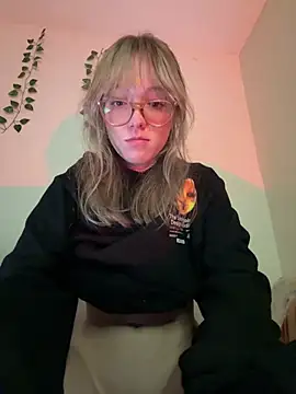 ReenKitty online show from 2, 12, 2025