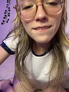 ReenKitty online show from 5, 2, 2026